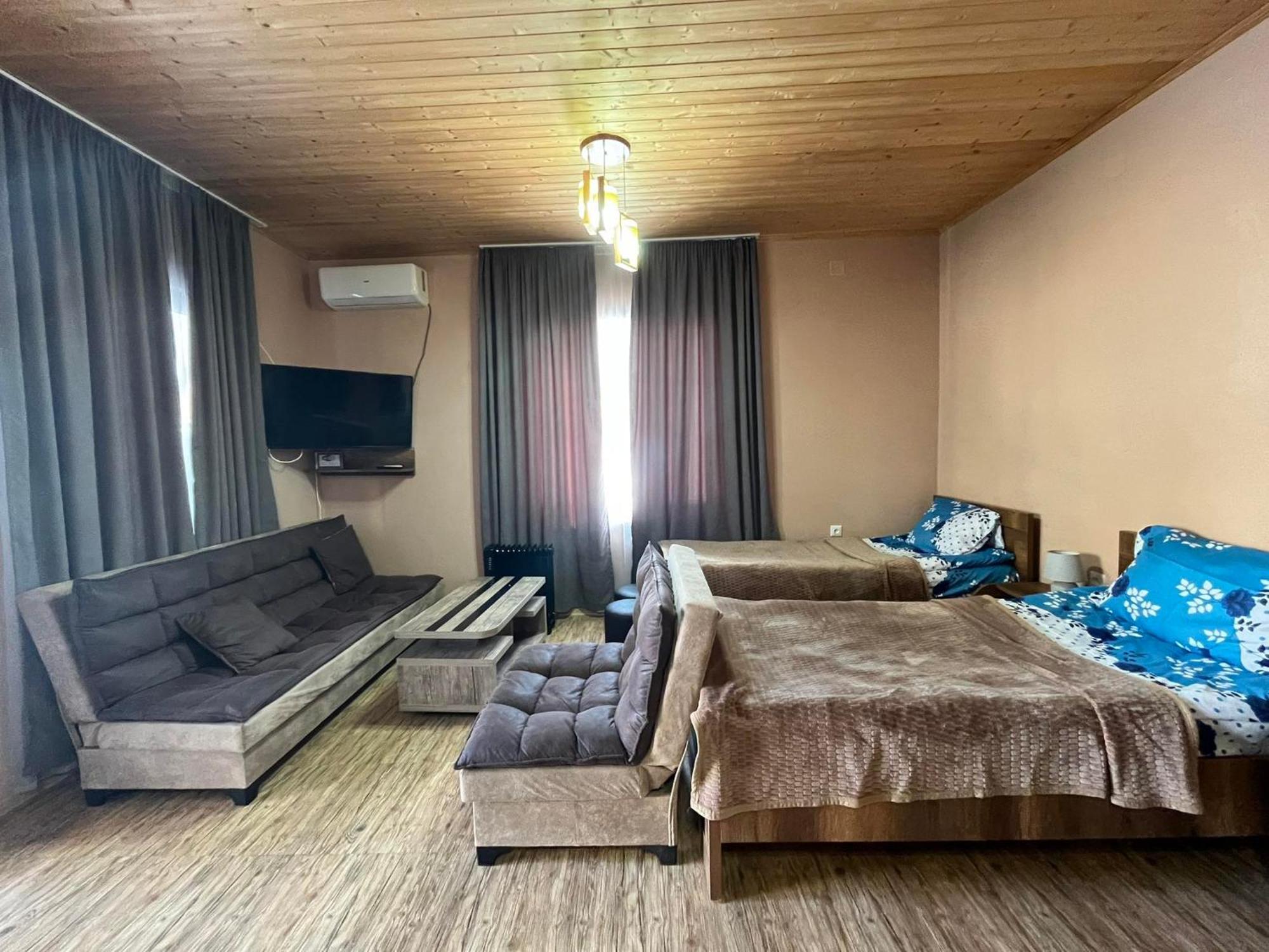 Nugzar Holiday Home Mestia Dış mekan fotoğraf